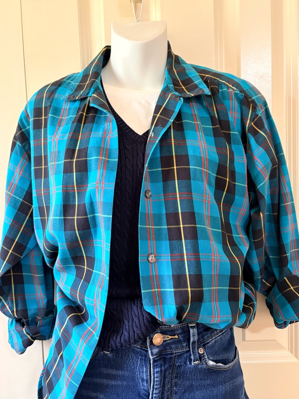 Blue Plaid ladies Button-Up Jacket, size small